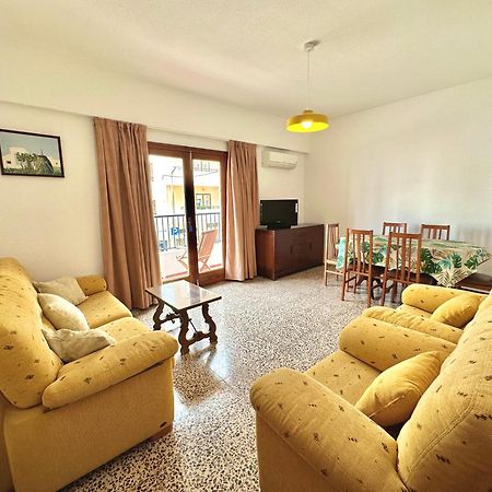 Hostal Y Apartamentos Santa Eulalia Santa Eularia des Riu Exteriér fotografie